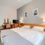 Hotel Morski - dawniej TaaakaRyba