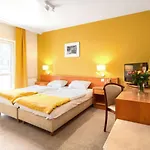 Hotel Morski - dawniej TaaakaRyba
